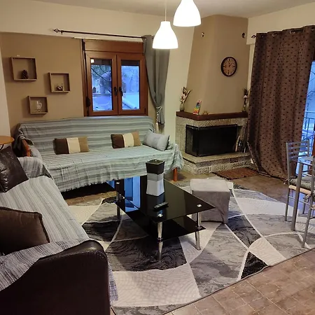 Thodoris Apartment's *