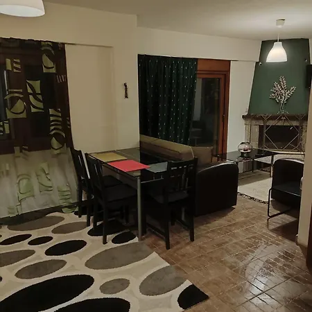 شقة Thodoris Apartment's Eptálofos